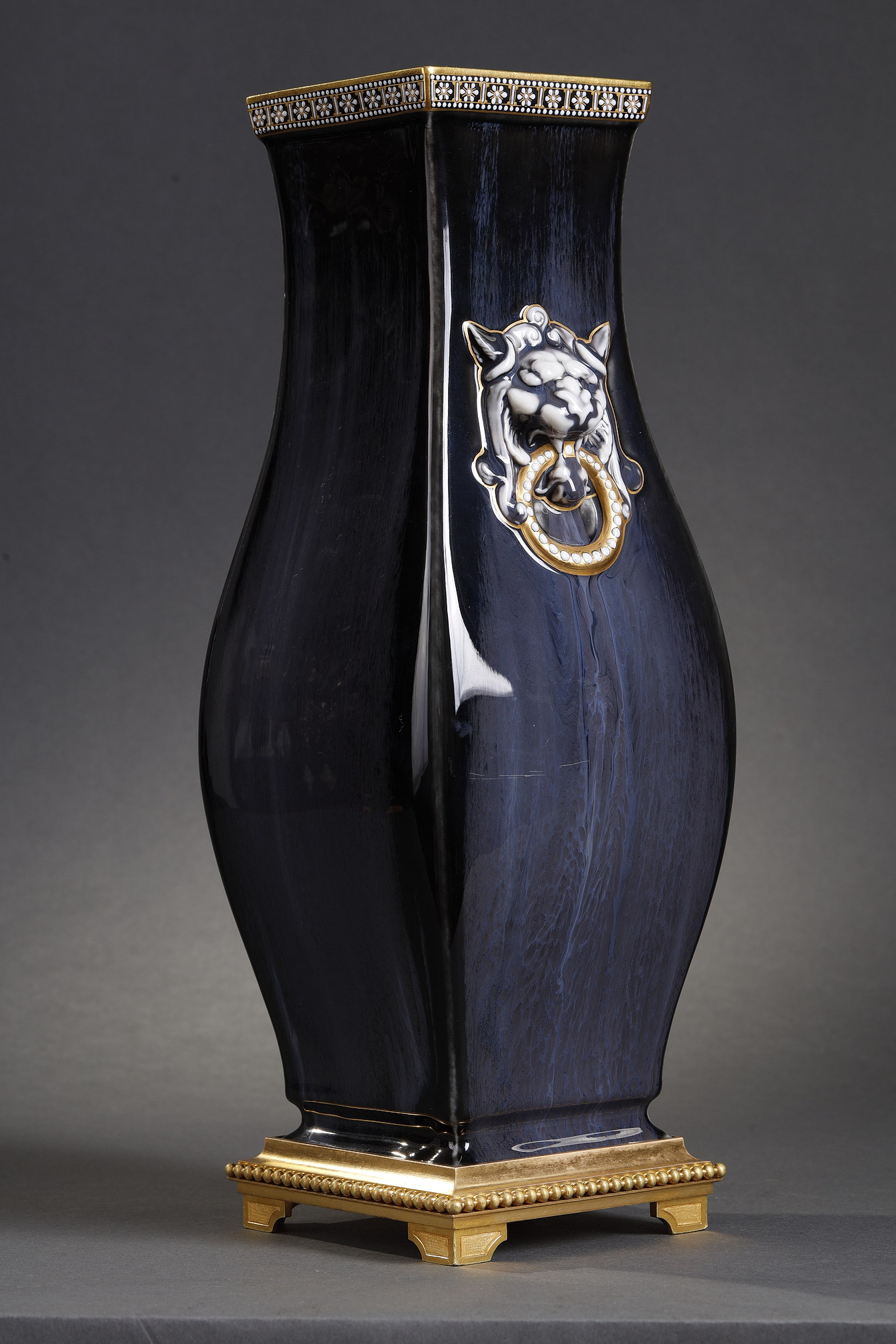 Vase Flammé Carrier Belleuse Manufacture nationale de Sèvres daté 1886