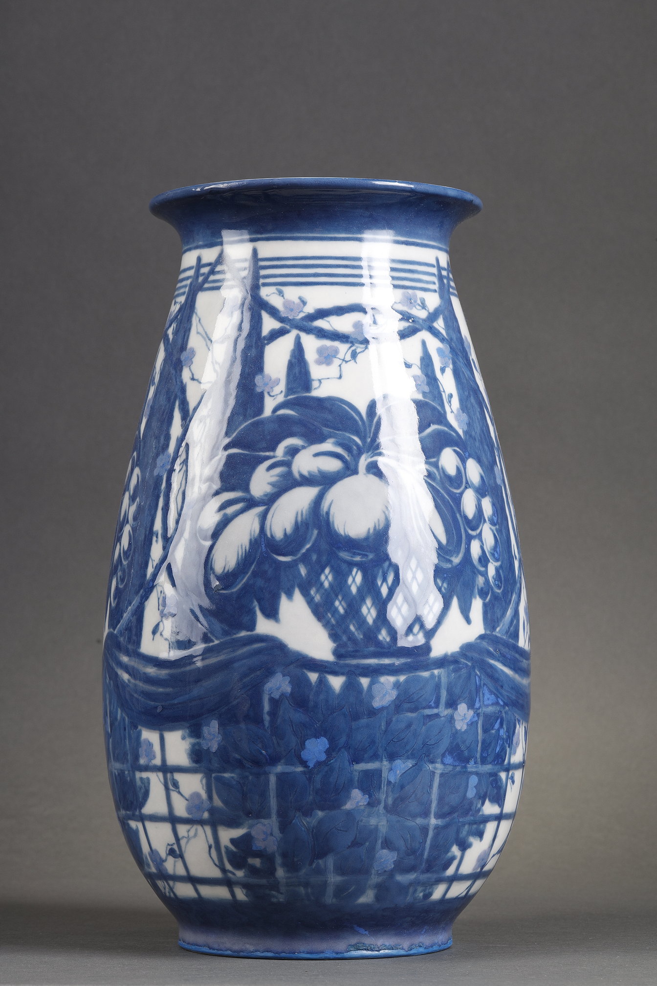 Vase porcelaine Adolphe Boigegrain et Manufacture nationale de Sèvres daté 1923